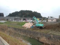 大型土納.JPG
