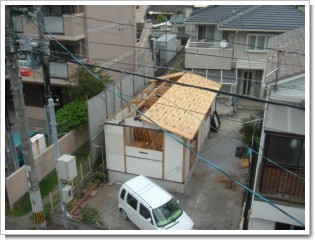 隣接ビルから.JPG